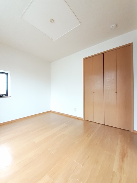 グリーンスクエアＡ ベッドルーム