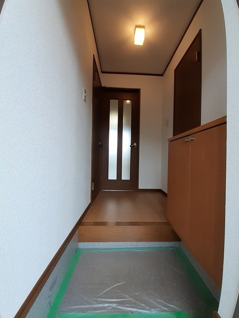 フォレスタ・Ｔ２ 玄関