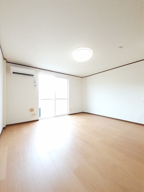 フォレスタ・Ｔ２ リビング