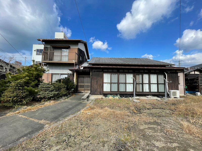 神郷1丁目4-40貸家 外観