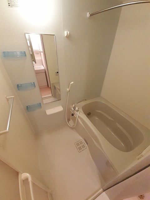 ティアモ　Ｋ 風呂画像