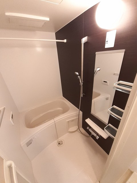 ル・ボヌール新居浜 風呂画像