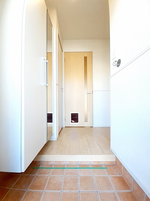 ガーベランスＡ 玄関