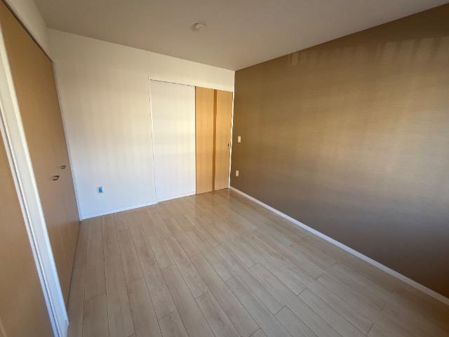 サンフラット ベッドルーム