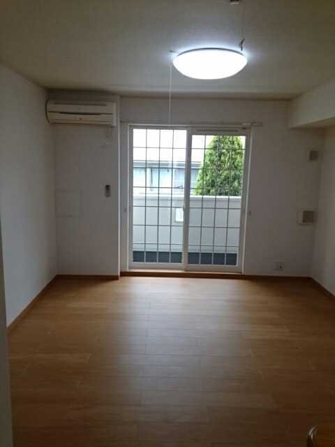 レーベン・バオム　Ｃ リビング