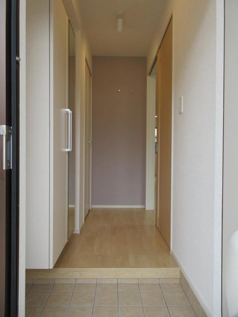 クレメント　Ⅱ 玄関