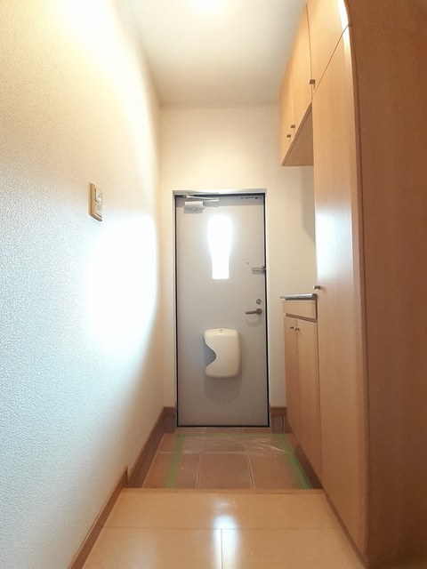 カーサ・セレノ　Ｎ 玄関