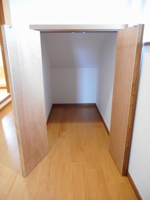 ビッグ・イースト上泉 その他6