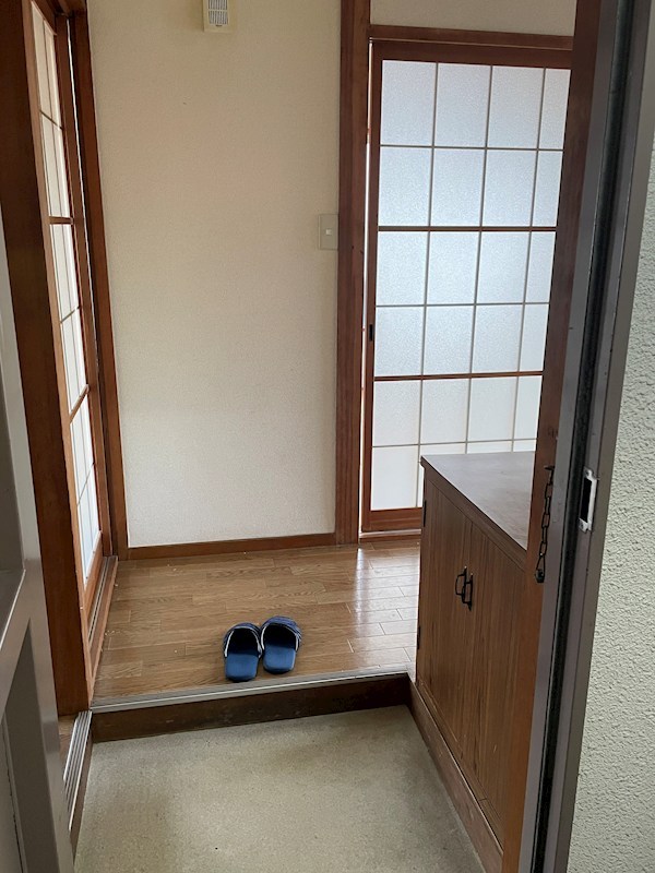 中矢ハイツ 玄関