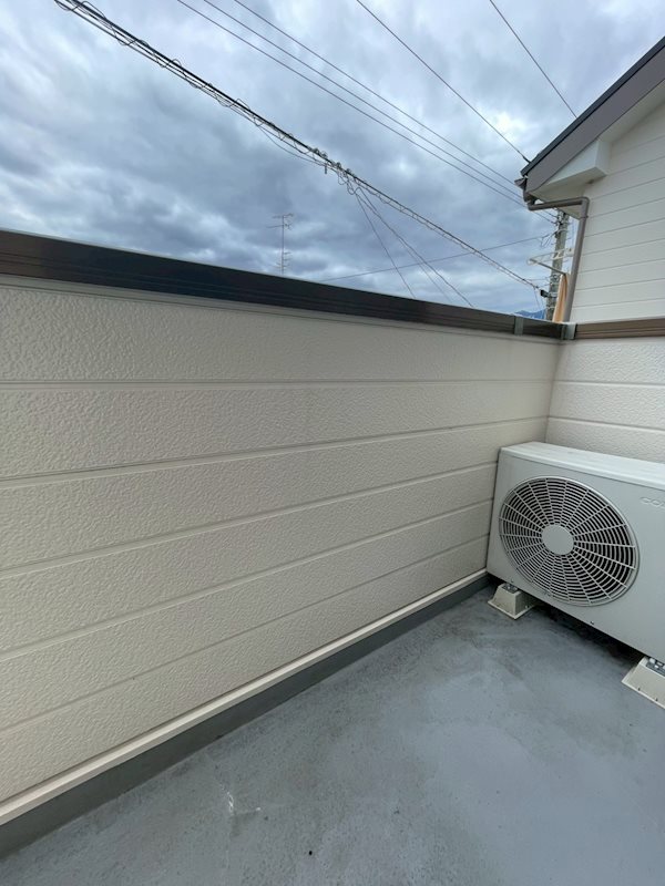 MATSUMOMENT桜木 ベランダ