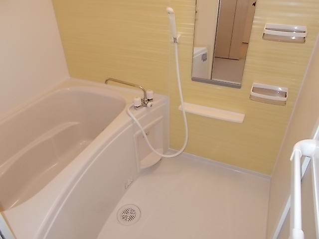 ピ－スフル　ライフ 風呂画像