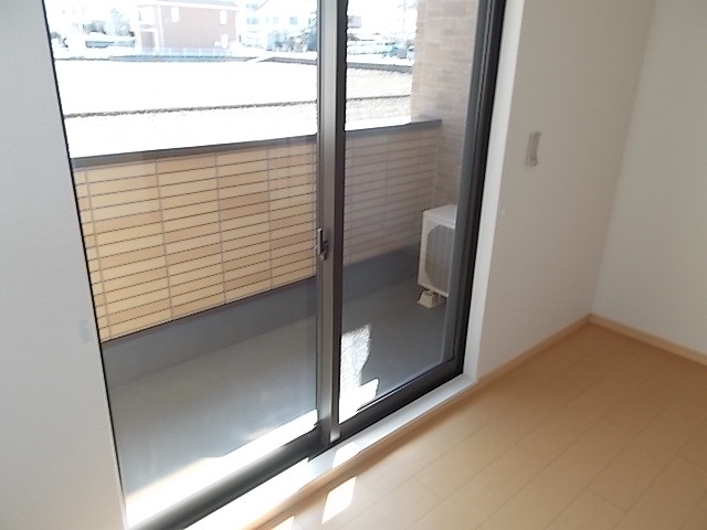 ピ－スフル　ライフ ベランダ