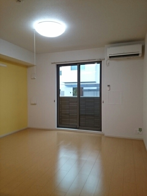 プリンハウス リビング