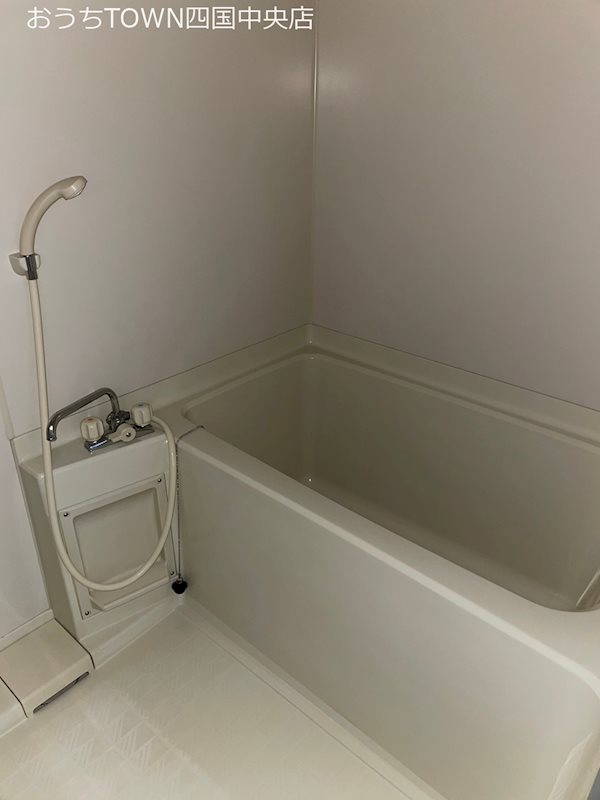 プログレッソ  風呂画像