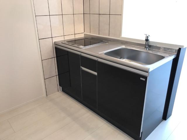 ソンリッサ　小坂 キッチン