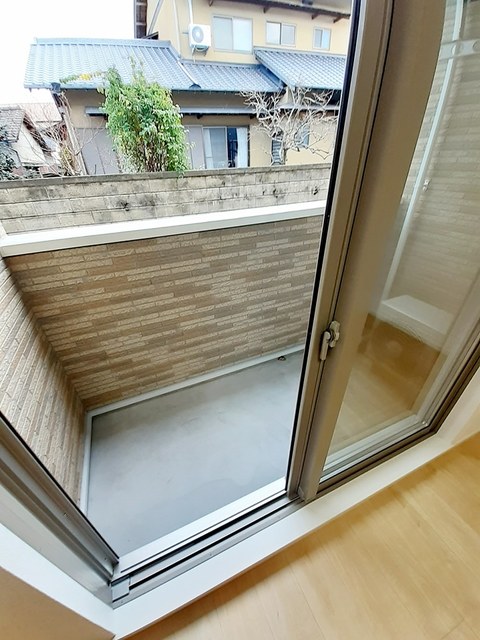 レジデンス鳥生４ ベランダ