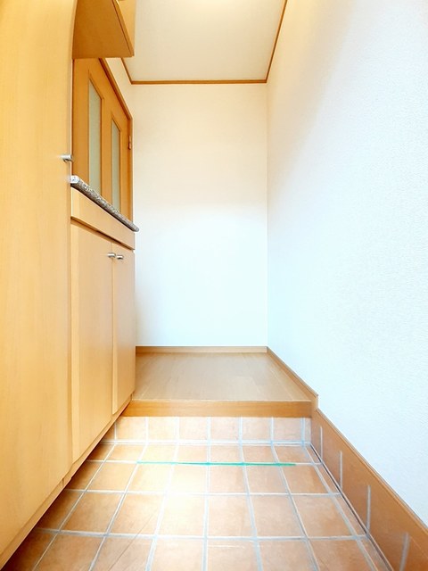 アルメールＡ 玄関