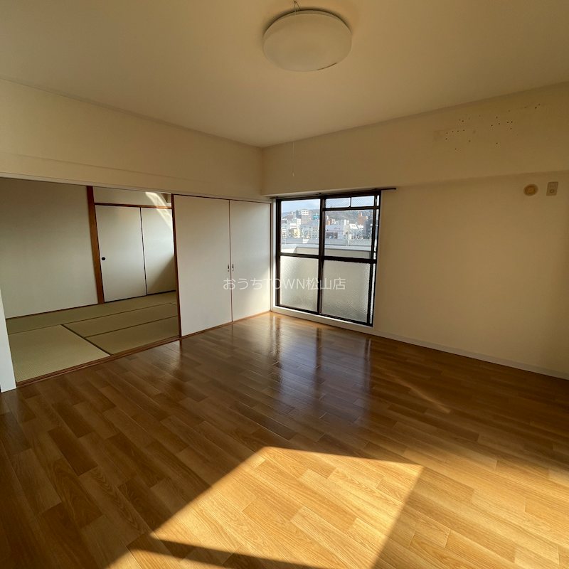 ＷハイツINサクラメント リビング