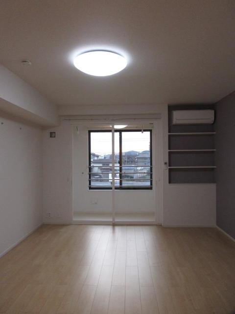 サクラメント・スクエア　Ｂ リビング