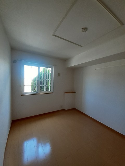 プロムナードさつき ベッドルーム