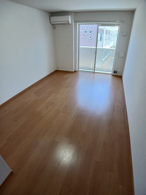 イート　ハーブⅠ リビング