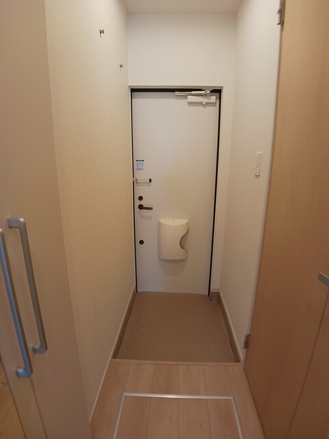 シャトレー 玄関