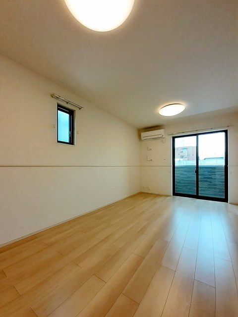 フローレンス壱番館 リビング