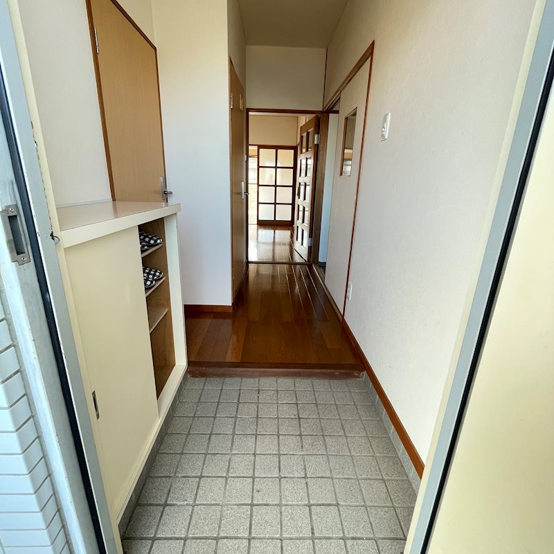 アインヴィントマンション 玄関