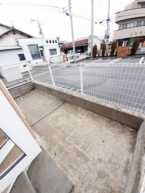 ロータス・高田Ｃ ベランダ