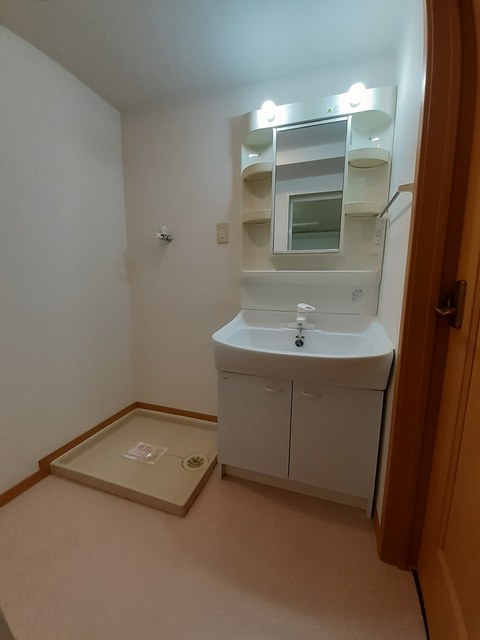 ビサイド・スリー その他4