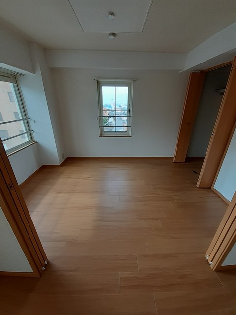 ビサイド・スリー その他7