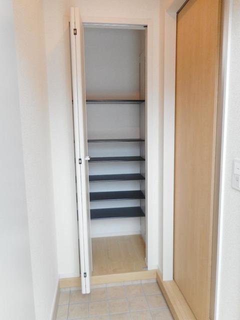 フロイデ　ＫＡＮＡＧＥＮ三島１ 玄関