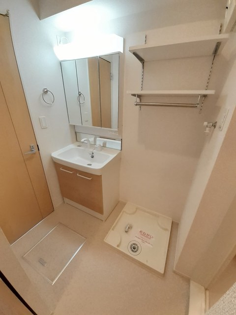 ミニョン　ノンブリル川之江Ｂ その他4