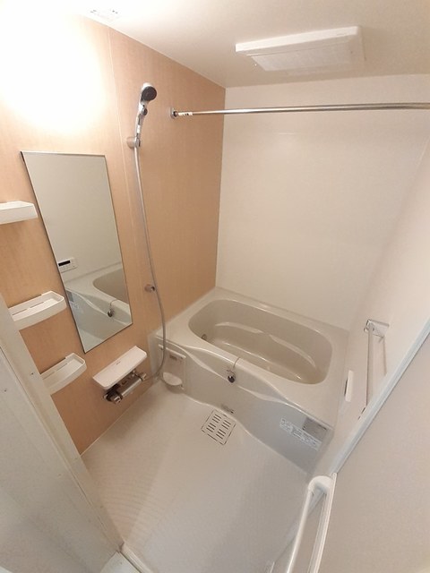 ミニョン　ノンブリル川之江Ｂ 風呂画像