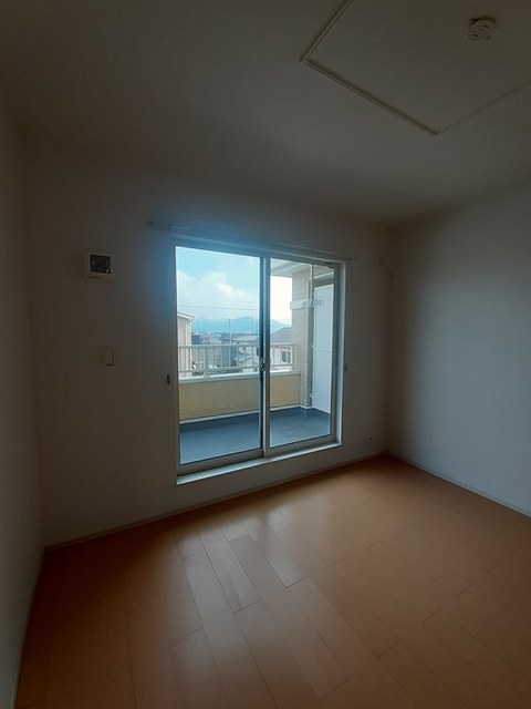 ニューカーサ・Ｓ　Ｂ その他1