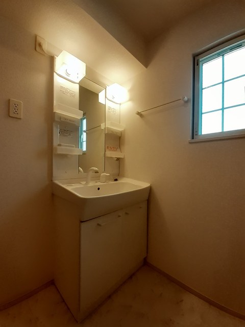 ニューカーサ・Ｓ　Ｂ その他4