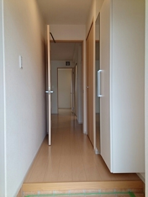 Ｙ・Ｔ８７ 玄関