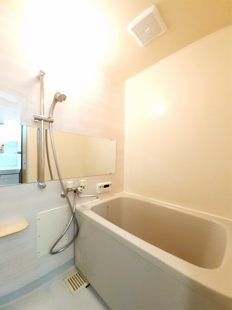 クレストールナナＢ 風呂画像