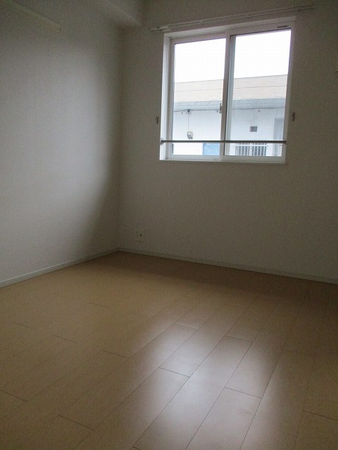 ア　ピアチェーレ　Ⅱ ベッドルーム