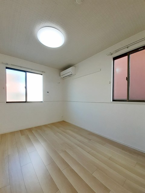 シャーロームＳ ベッドルーム