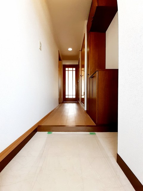 シャルマン牛渕Ｂ 玄関