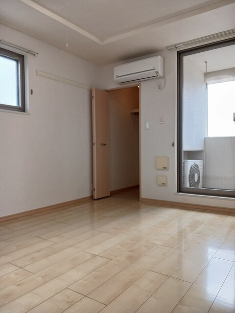 アライブ・スクエア リビング