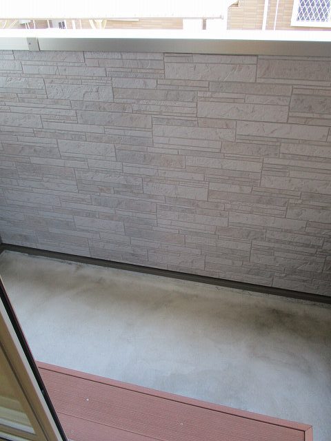 ノーヴァ　ミトモⅡ ベランダ