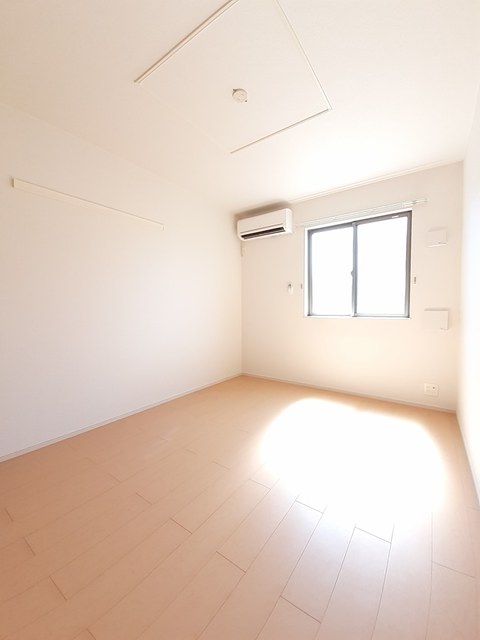 フラン・リジエール ベッドルーム