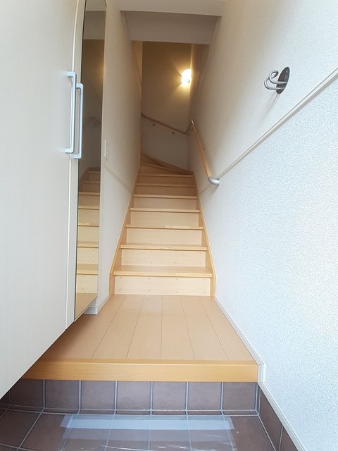 トロイガーデンⅡ 玄関