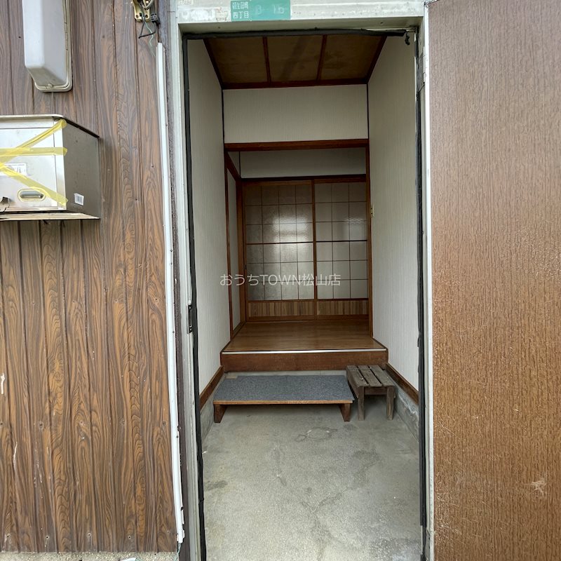 佐藤貸家  玄関