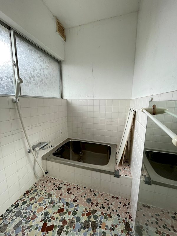 垣生6丁目1-3貸家 風呂画像