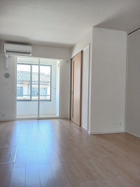 ファースト　ステップ リビング