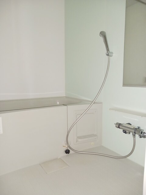 ファースト　ステップ 風呂画像