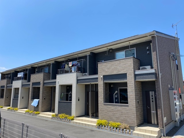 ミドル・クレメント 105号室 外観